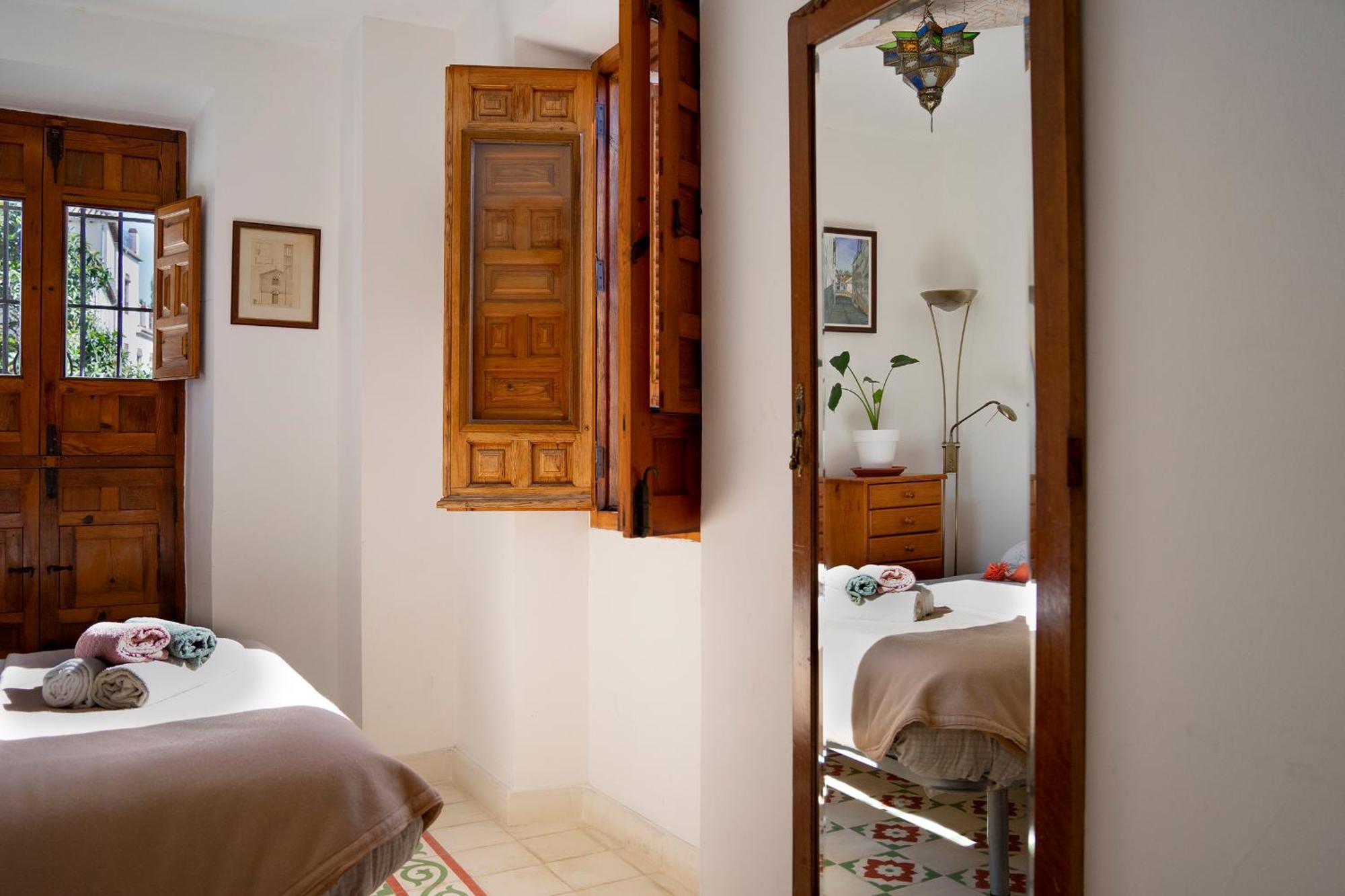 Oripando Private Rooms Granada Esterno foto